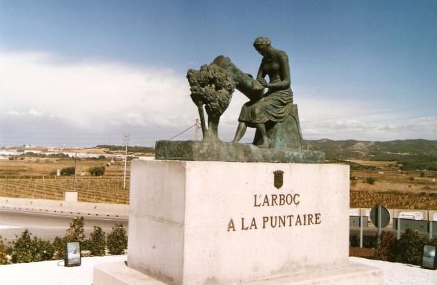 Imatge del monument a la Puntaire, l'Arboç